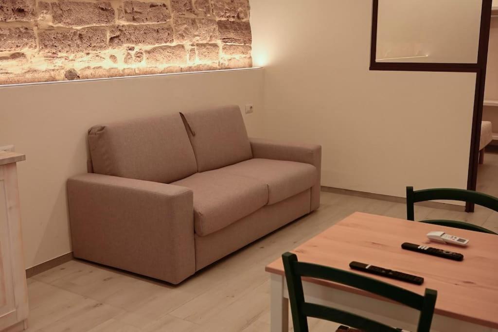 Suite Prince Of Majorca Splendid Gem Downtown Alghero Bagian luar foto