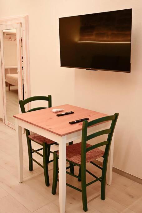 Suite Prince Of Majorca Splendid Gem Downtown Alghero Bagian luar foto